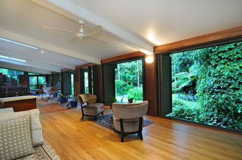 Cow Bay Homestay Bed And Breakfast - Perths Hotel 2