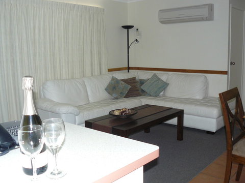 Rainbow Getaway Holiday Apartments - Perths Hotel 4