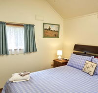 Bristol House Accommodation - Perths Hotel