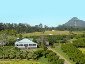 Coochin Creek QLD Perths Hotel