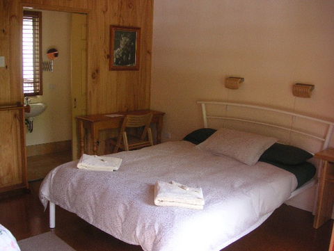 Glasshouse Mountains Ecolodge - Perths Hotel 4