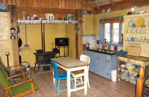 Bakers Flat Cottages - Perths Hotel 1
