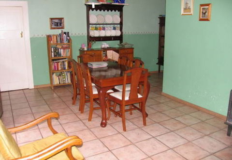 Bakers Flat Cottages - Perths Hotel 4