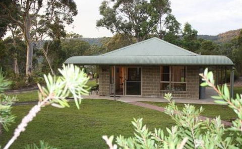 Banksia Park Cottages - Perths Hotel 2
