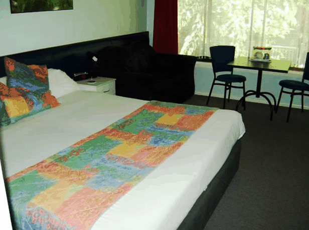 Poinciana Motel - Perths Hotel 0