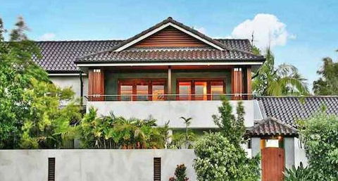 Alexs Byron Bay - Perths Hotel 1