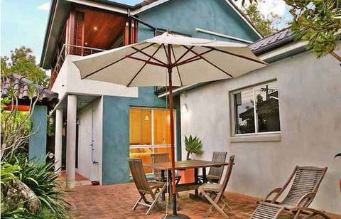 Alexs Byron Bay - Perths Hotel 4