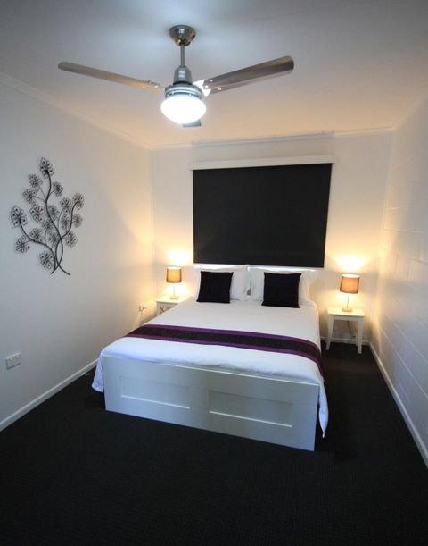 Maclean Stays - Perths Hotel 2