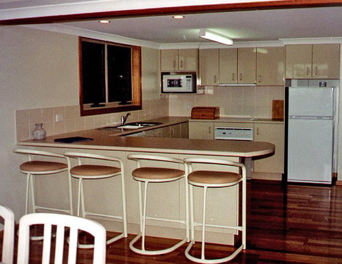 Angourie Bay Villas - Perths Hotel 2