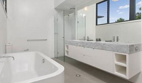 Aamber Beach House At Kiah - Perths Hotel 1