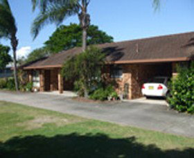 Iluka Bay Holiday Units - Perths Hotel 0