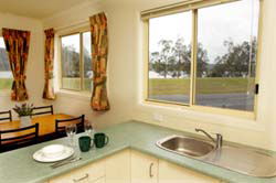 Maclean Riverside Caravan Park - Perths Hotel 4