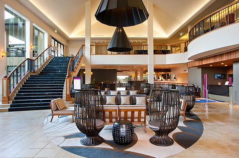 Mercure Gold Coast Resort - Perths Hotel 1