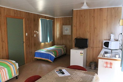 Snowy River Holiday Park - Perths Hotel 2