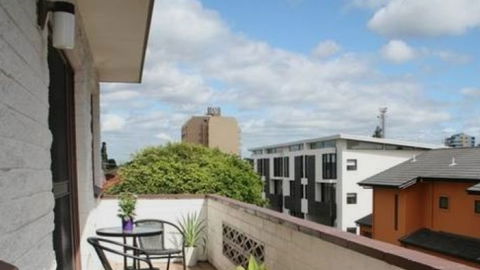 At Forster Holiday Apartment - Lake Street - Perths Hotel 2