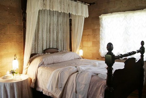 Clarendon Forest Retreat - Perths Hotel 2