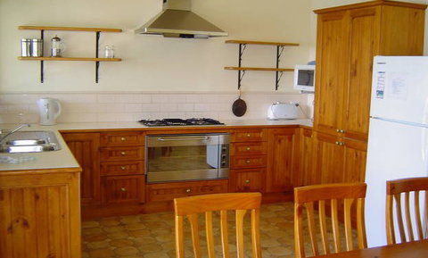 Amaroo On The Waterfront - Perths Hotel 2