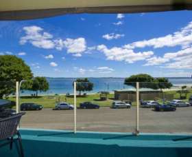 Little Hut - Perths Hotel 0