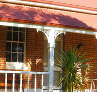 Araluen Old Courthouse Bed and Breakfast - Perths Hotel