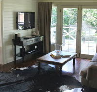 Book Barn Cottage - Perths Hotel