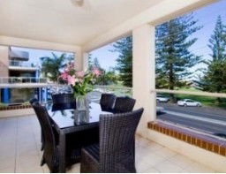 Beachside On Manning - Perths Hotel 5