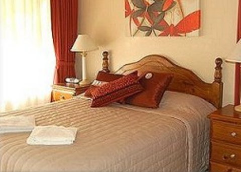 Boutique Escape - Lake Macquarie Resort Accommodation - Perths Hotel 1