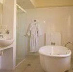 Amazing Country Escapes - Five Frogs - Perths Hotel 4