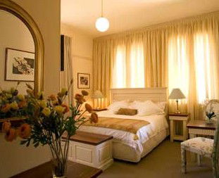 Amazing Country Escapes - Five Frogs - Perths Hotel 5