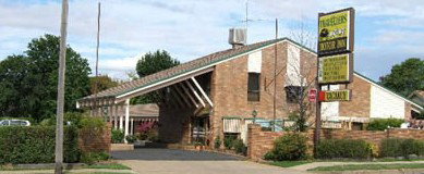 All Travellers Motor Inn - Perths Hotel 1