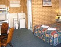 Atlas Motel Dubbo - Perths Hotel 1