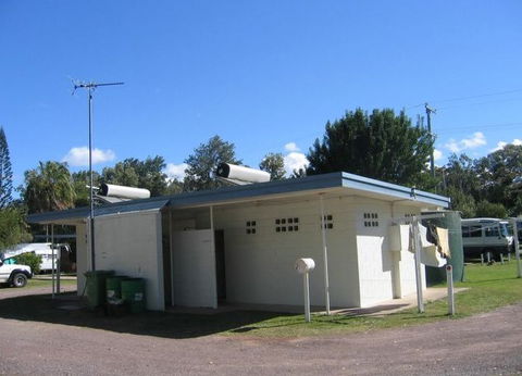 Armstrong Beach Caravan Park - Perths Hotel 0