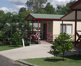 Mount Perry Caravan Park - Perths Hotel 1
