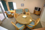 La Mer Hervey Bay - Perths Hotel 3