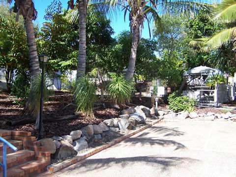 Palm Valley Motel And Self Contained Holiday Units - Perths Hotel 3