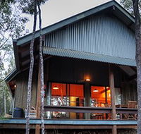 Girraween Environmental Lodge - Perths Hotel