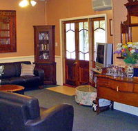 Windswept Country Retreat - Perths Hotel