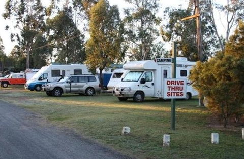 Kahlers Oasis Caravan Park - Perths Hotel 2