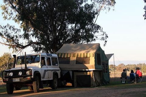 Kahlers Oasis Caravan Park - Perths Hotel 3