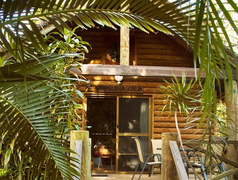 Straddie Bungalows - Perths Hotel 5