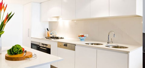Kirra Surf Apartments - Perths Hotel 2
