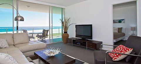 Kirra Surf Apartments - Perths Hotel 4