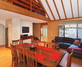 Woodstone Cottages - Perths Hotel 0
