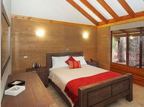 Woodstone Cottages - Perths Hotel 2