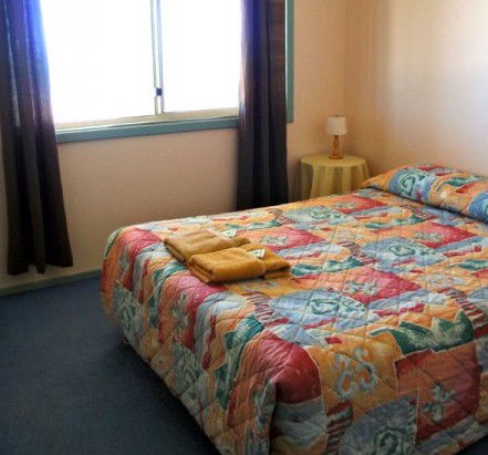 Bay Lodge Economy Beachfront - Perths Hotel 4
