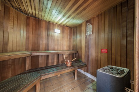 West End Central Apartments - Perths Hotel 2