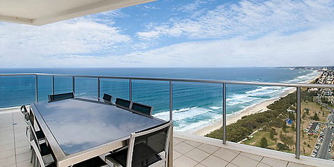 Air On Broadbeach - Perths Hotel 1