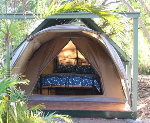 Arcadia Beach Guest House - Perths Hotel 3