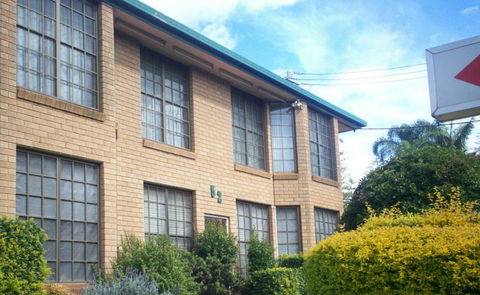 A Raceview Motor Inn - Perths Hotel 4