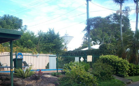 A Raceview Motor Inn - Perths Hotel 5