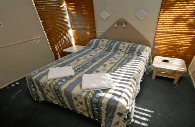 Kellys Beach Resort - Perths Hotel 1
